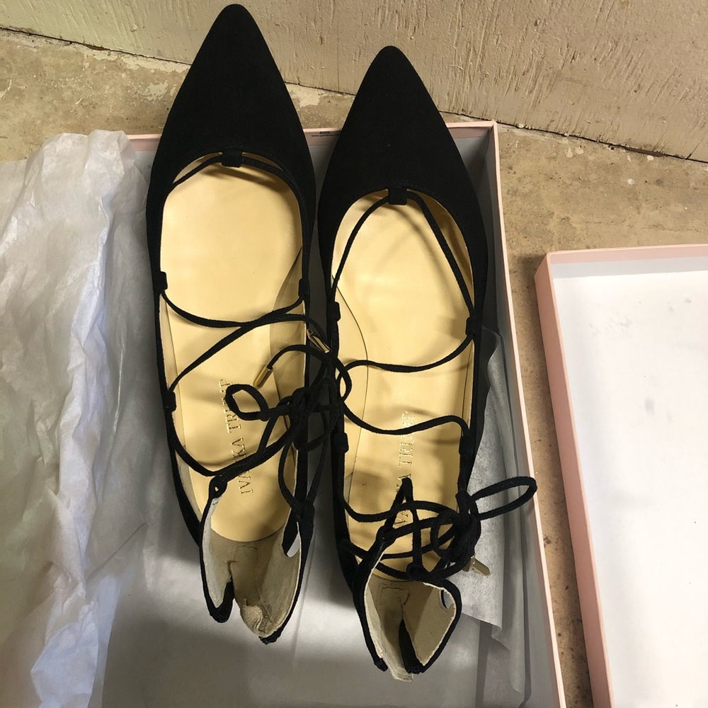 Ivanka Trump tropica flat - Picture 4 of 6